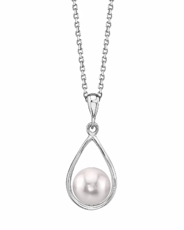 heart pendant necklace gold Japanese Akoya Pearl Darling Pendant