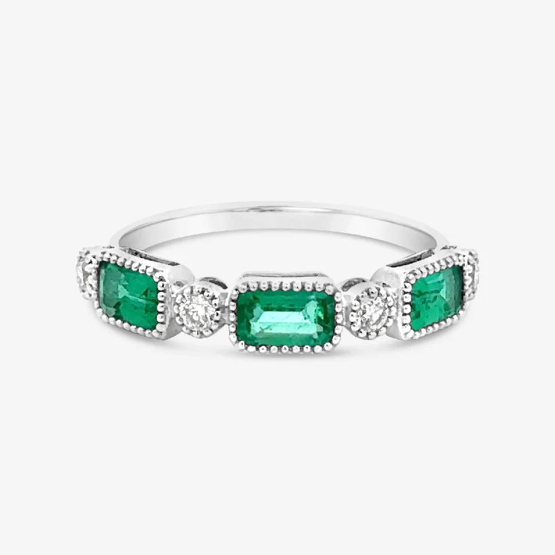 Bezel Set Emerald & Diamond Ring