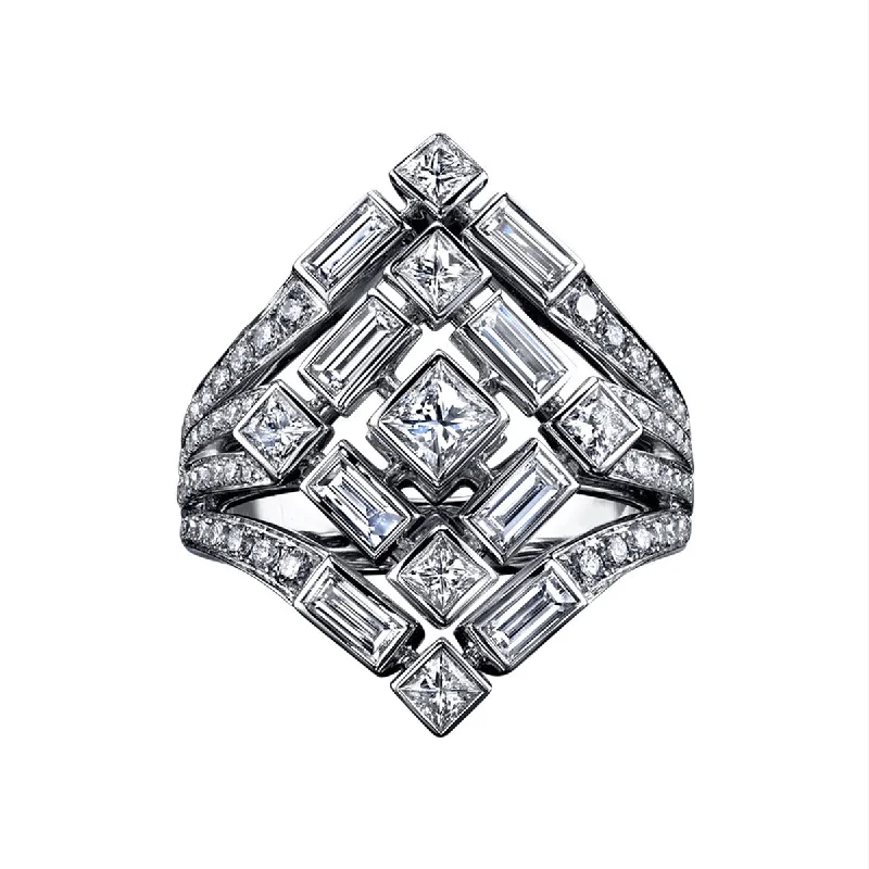 Queen of Diamonds Ring