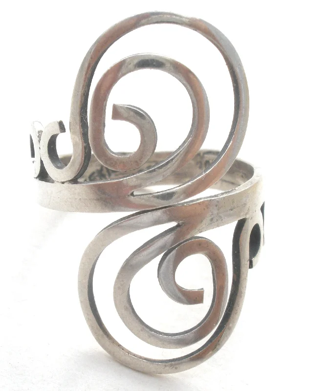 vintage Victorian brooch pin Taxco Sterling Silver Wide Swirl Knuckle Size 7.5