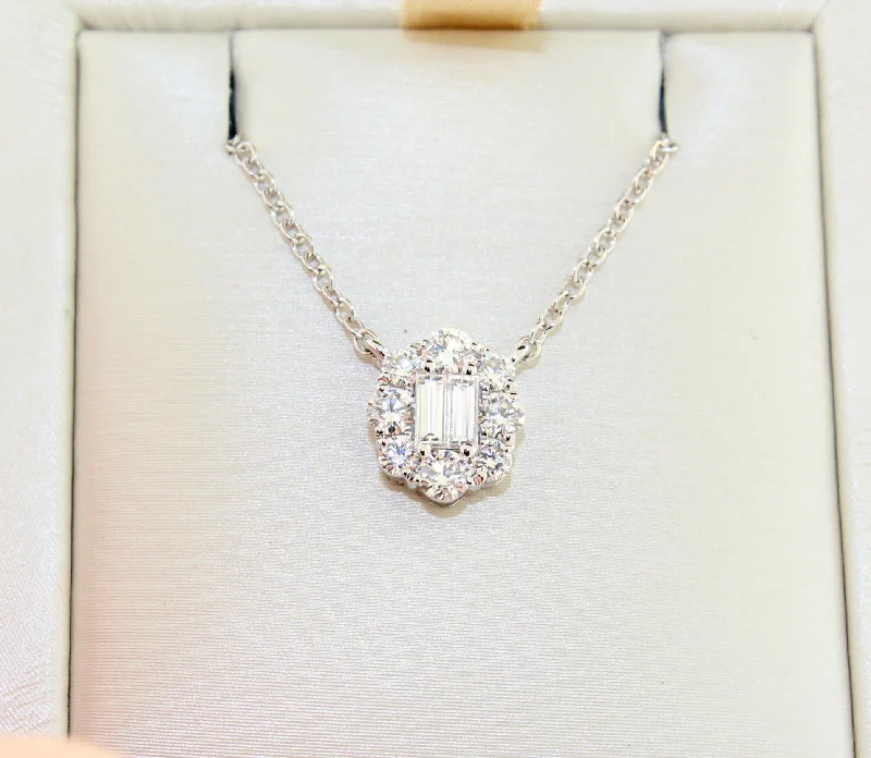 18KW 18" Fashion Diamond Necklace