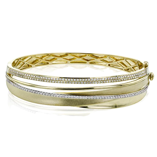 Bangle in 18k Gold with Diamonds