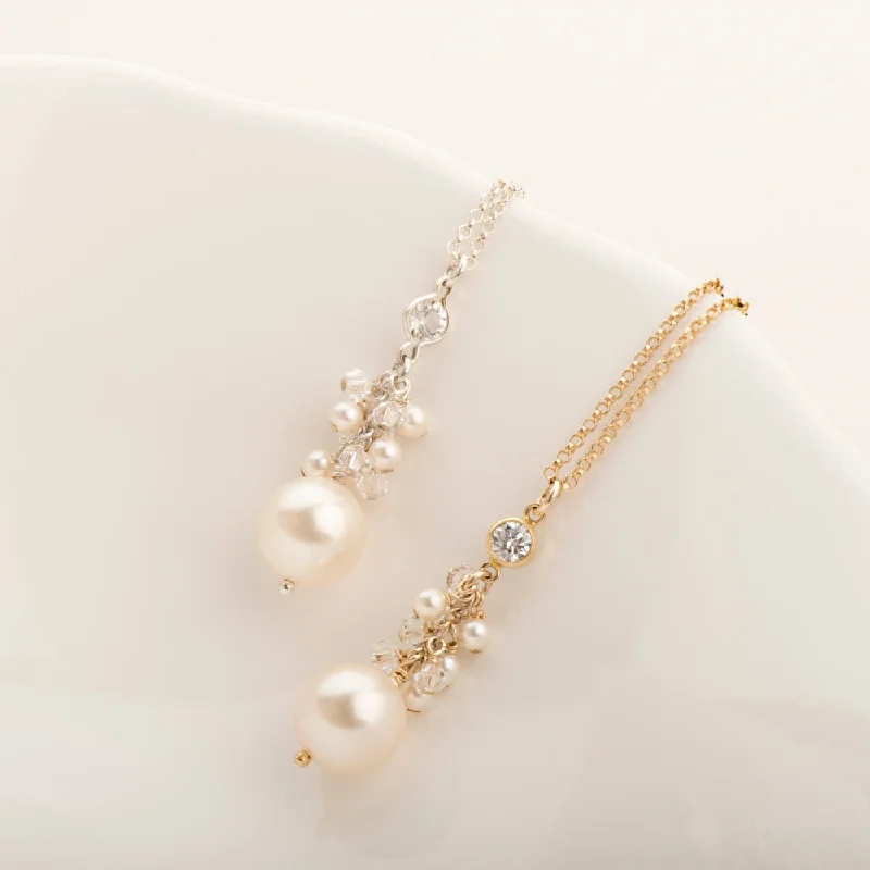 Mini Hannah Multi-Pearl Cluster Necklace